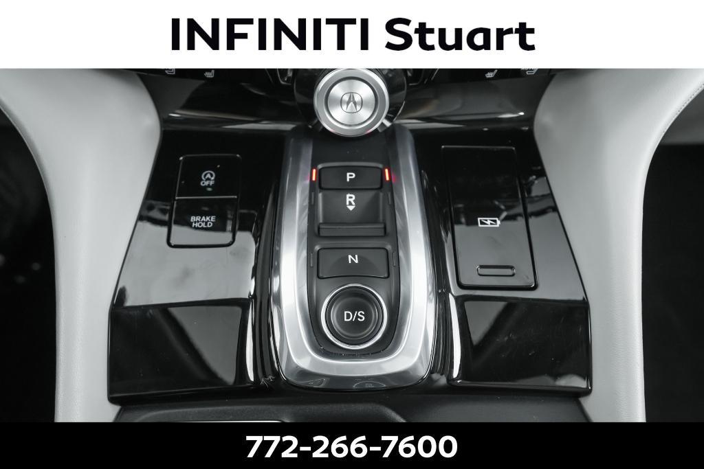 used 2022 Acura MDX car, priced at $38,168