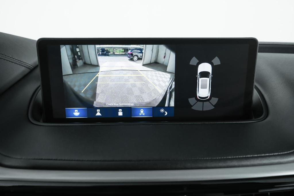 used 2022 Acura MDX car, priced at $38,532