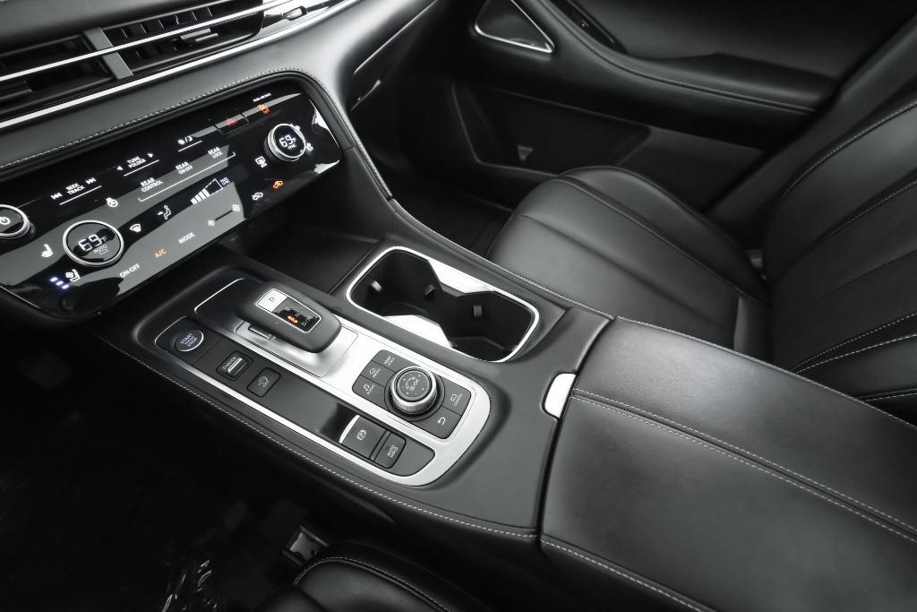 used 2025 INFINITI QX60 car, priced at $47,897