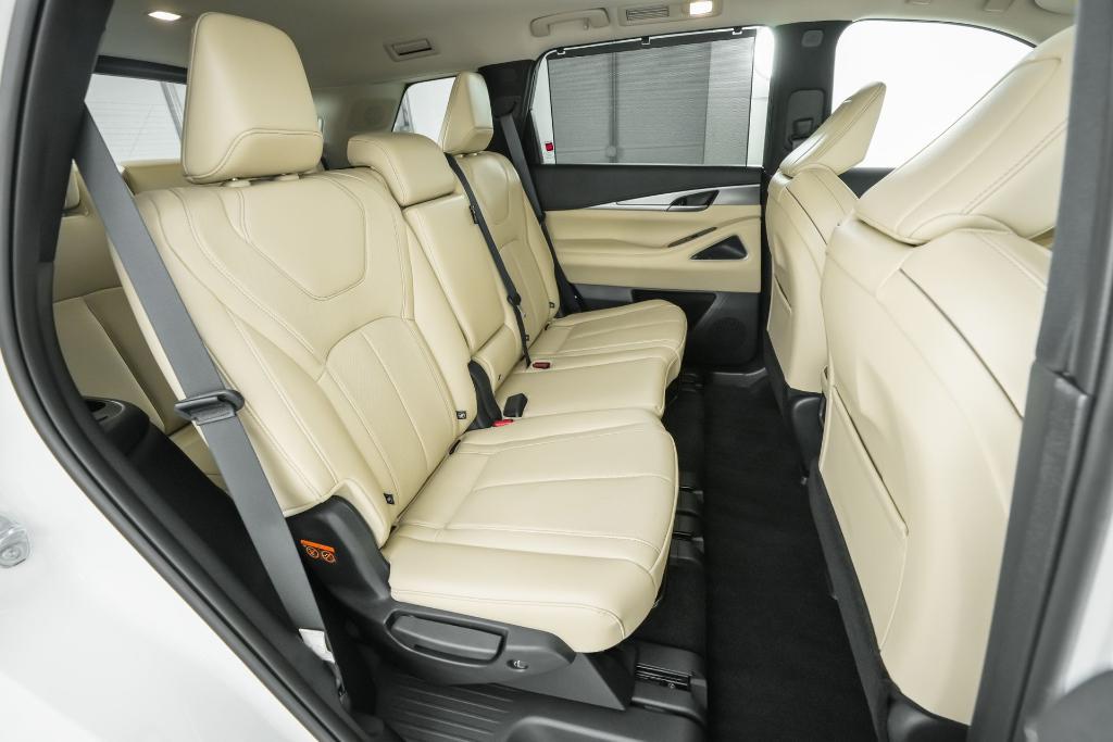 new 2025 INFINITI QX60 car, priced at $60,580