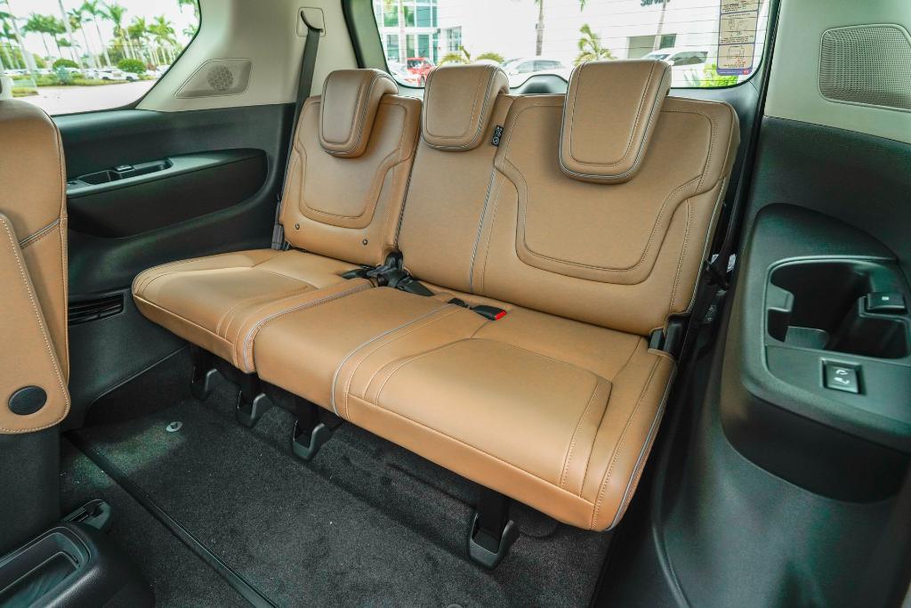 new 2026 INFINITI QX80 car, priced at $99,335