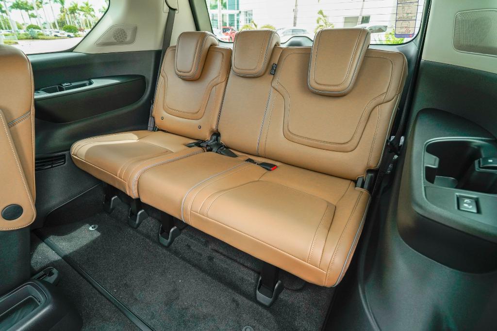 new 2026 INFINITI QX80 car, priced at $99,335
