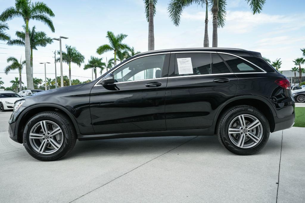 used 2020 Mercedes-Benz GLC 300 car, priced at $24,298