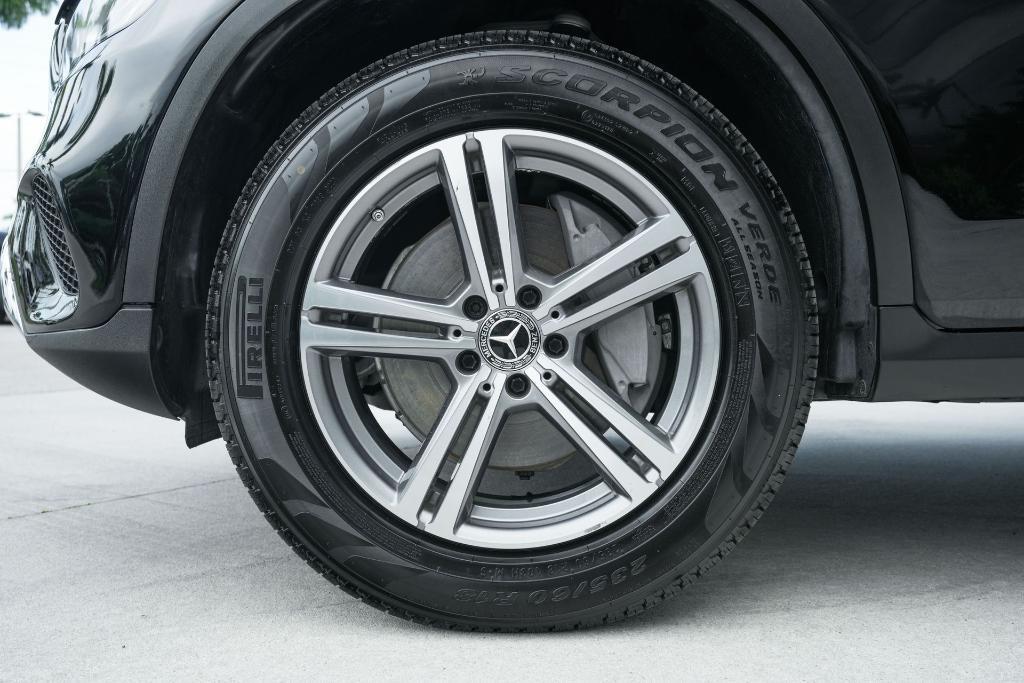 used 2020 Mercedes-Benz GLC 300 car, priced at $24,298