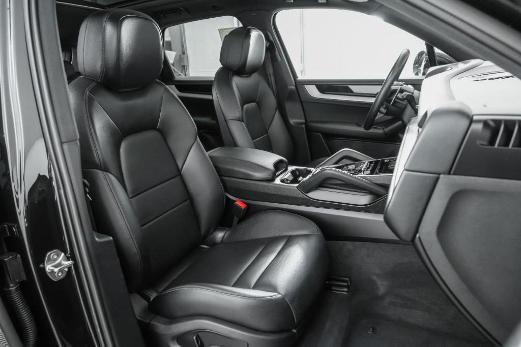 used 2024 Porsche Cayenne car, priced at $81,618