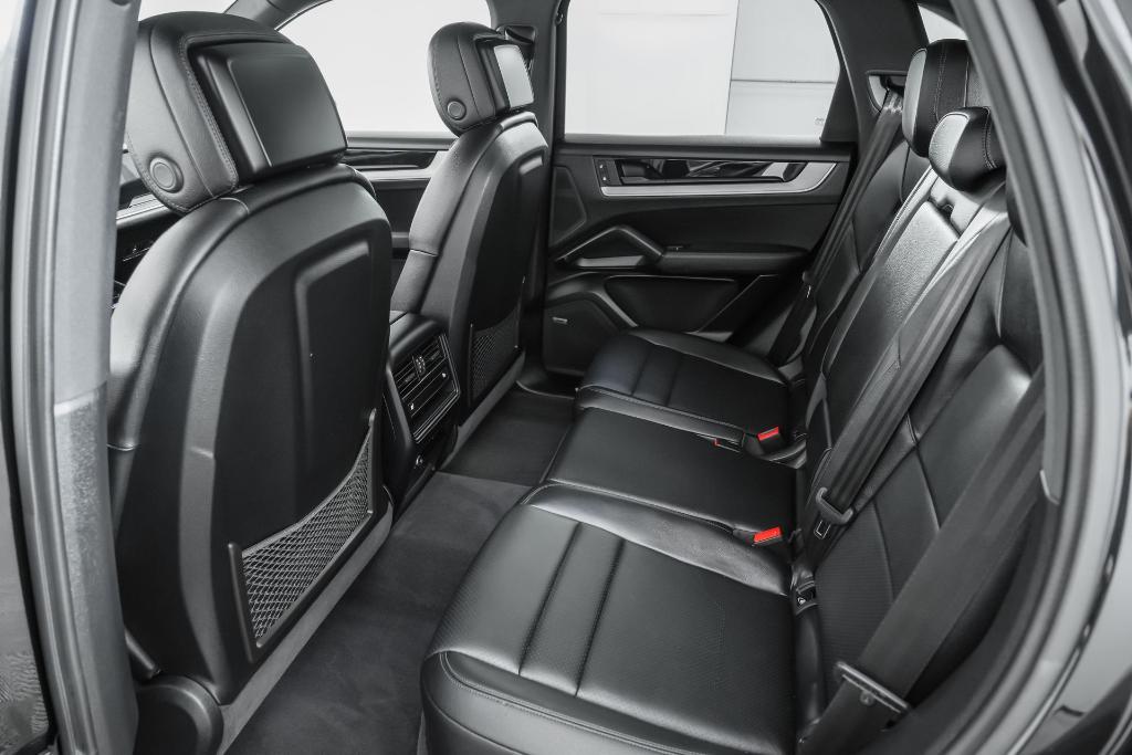 used 2024 Porsche Cayenne car, priced at $81,618