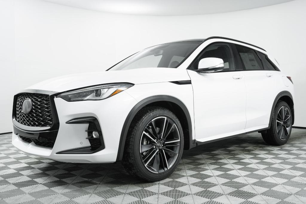 new 2025 INFINITI QX50 car, priced at $53,670