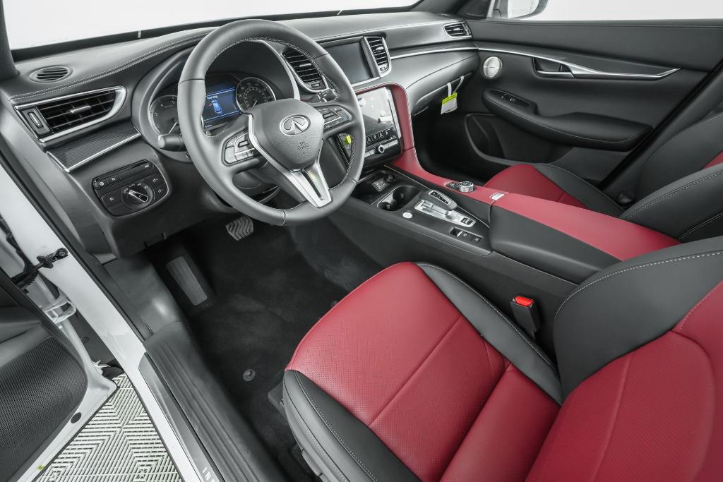 new 2025 INFINITI QX50 car, priced at $53,670