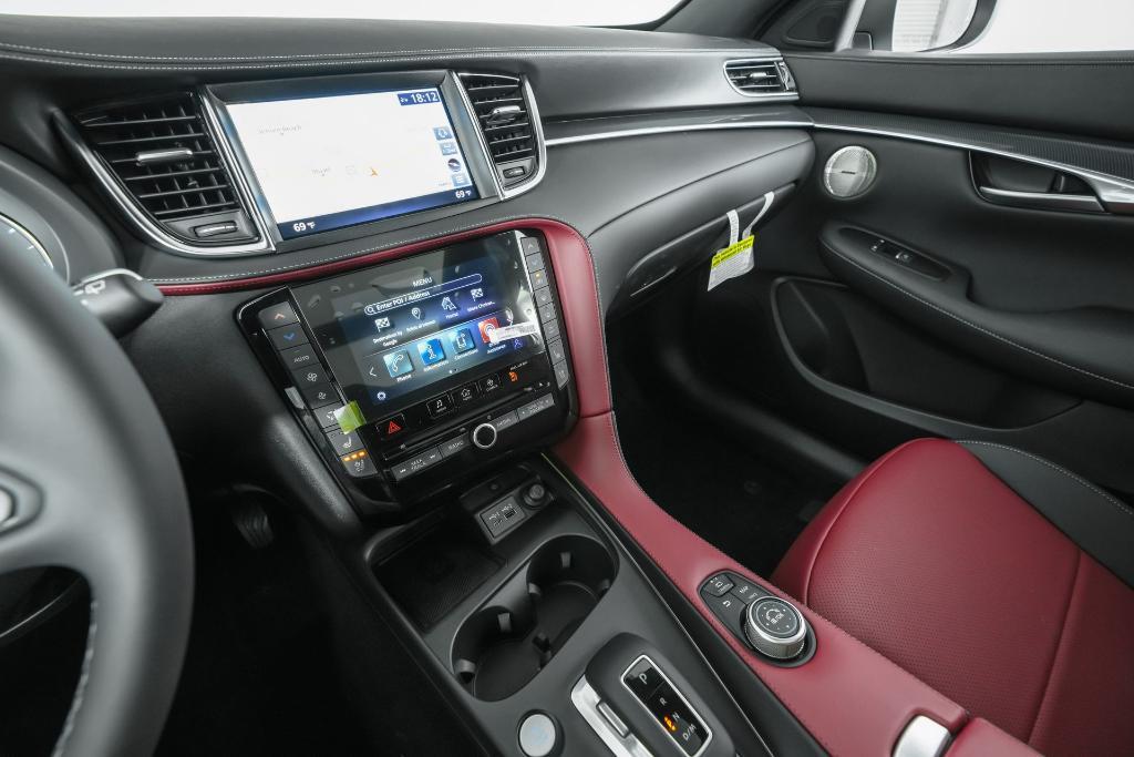 new 2025 INFINITI QX50 car, priced at $53,670
