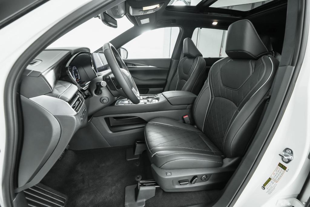 new 2025 INFINITI QX60 car, priced at $64,050