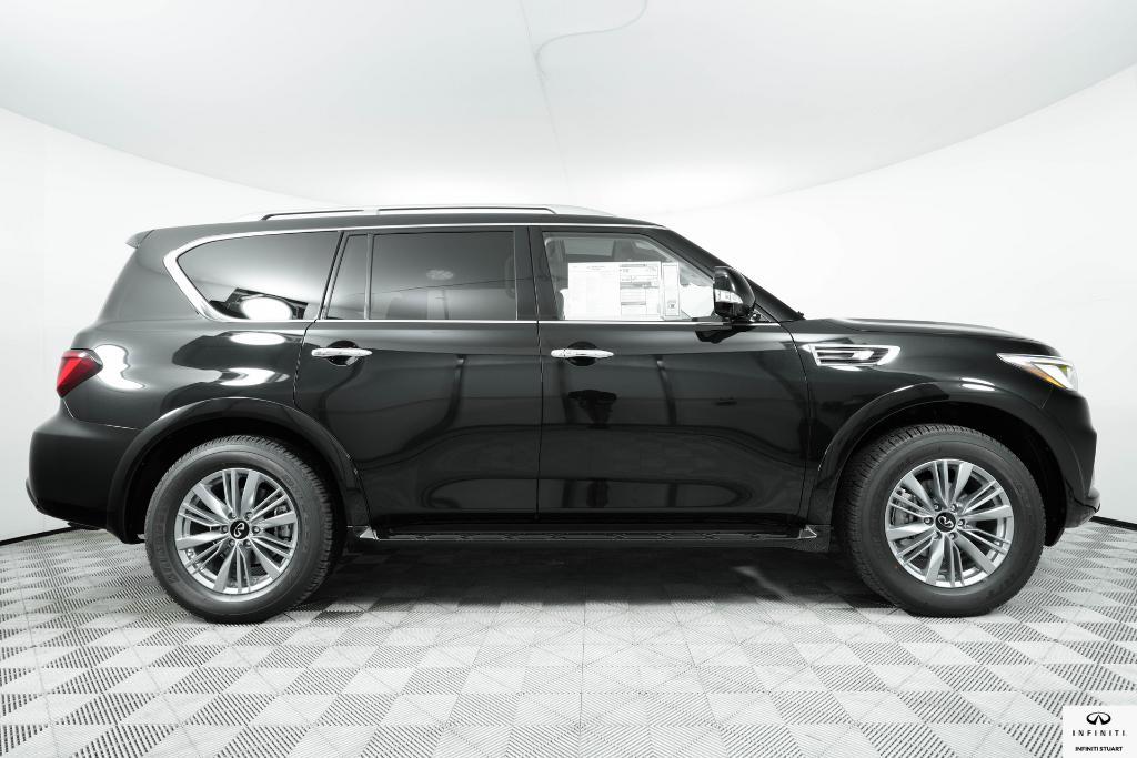 new 2024 INFINITI QX80 car, priced at $75,947