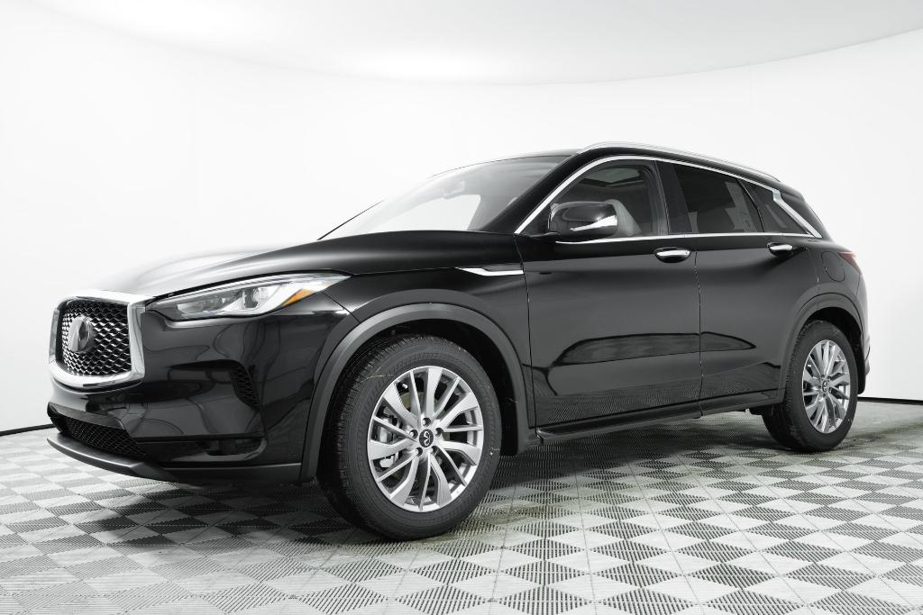 new 2025 INFINITI QX50 car, priced at $45,370