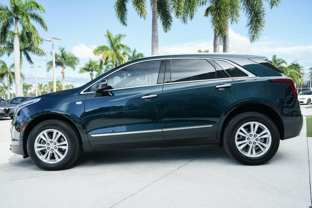 used 2025 Cadillac XT5 car, priced at $41,200