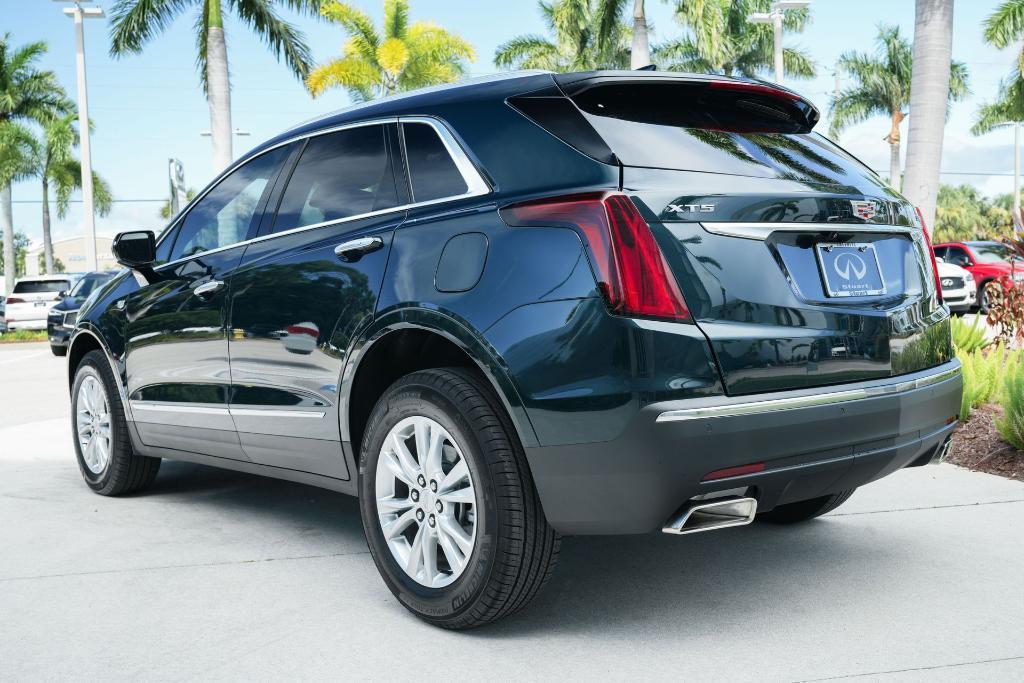 used 2025 Cadillac XT5 car, priced at $41,200