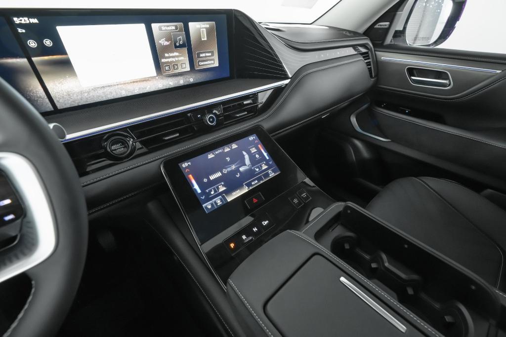 new 2025 INFINITI QX80 car, priced at $94,240