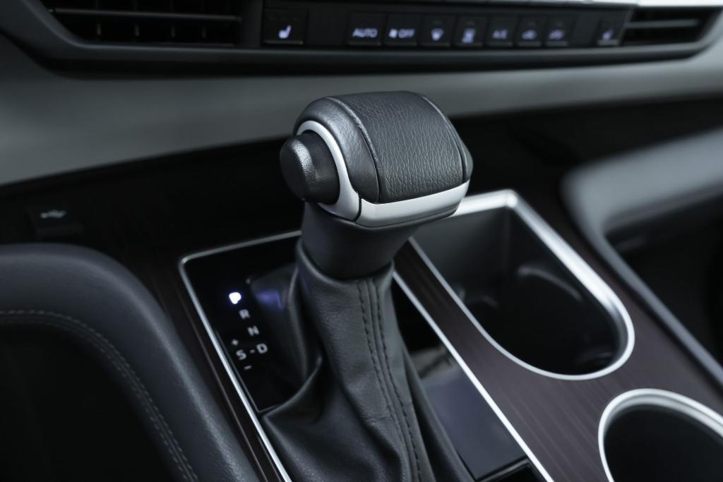 used 2023 Toyota Sienna car, priced at $34,640