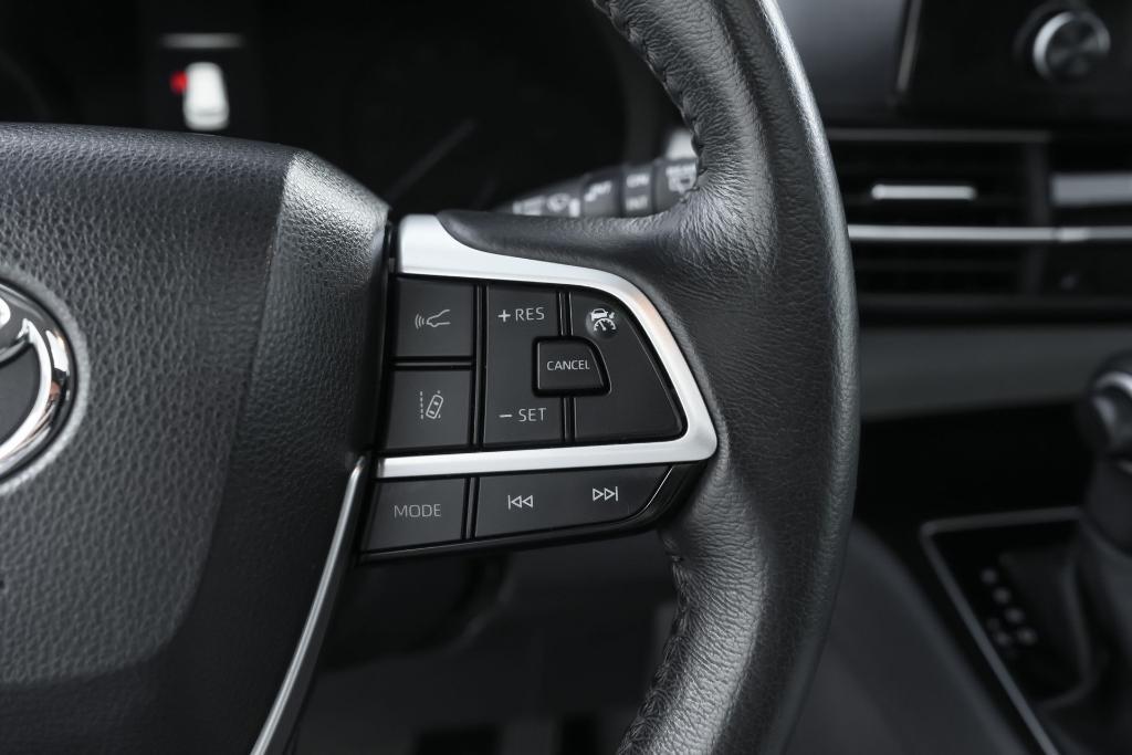 used 2023 Toyota Sienna car, priced at $34,640