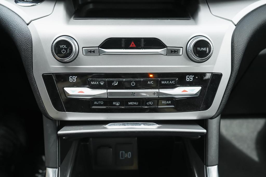 used 2020 Ford Explorer car, priced at $20,205