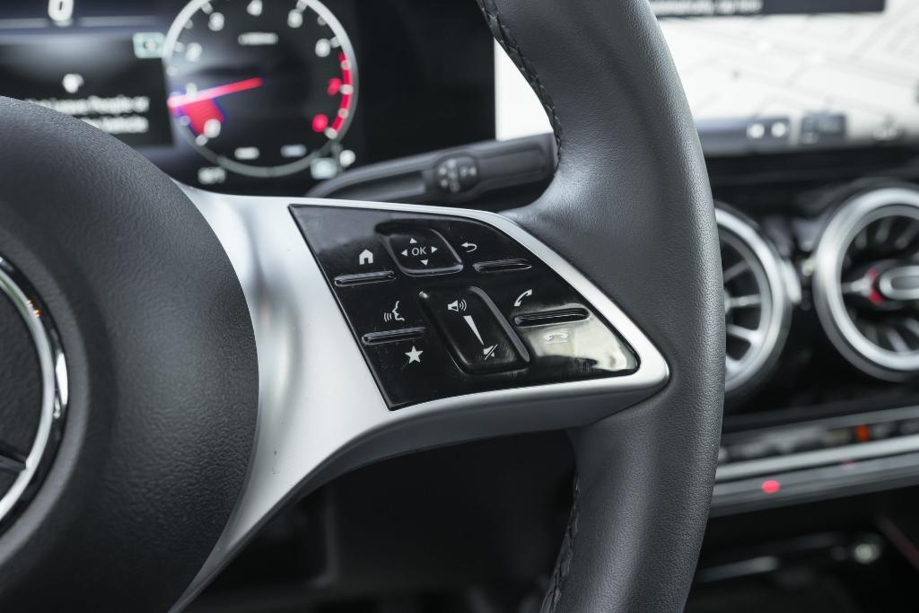 used 2025 Mercedes-Benz GLA 250 car, priced at $40,553