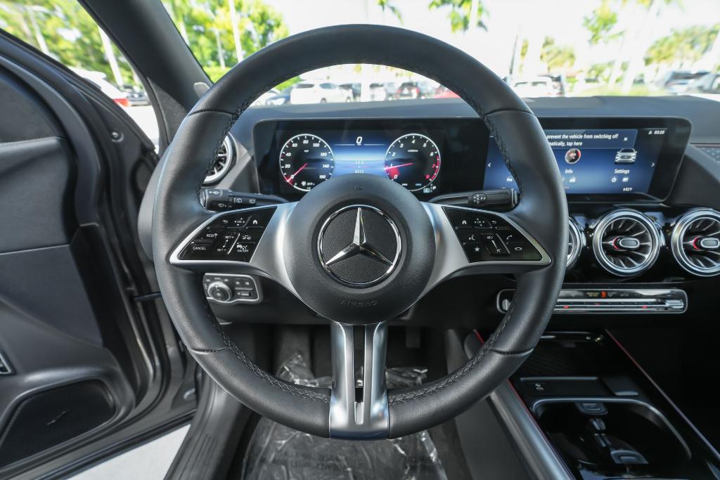 used 2025 Mercedes-Benz GLA 250 car, priced at $40,553