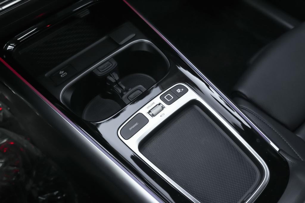 used 2025 Mercedes-Benz GLA 250 car, priced at $40,553