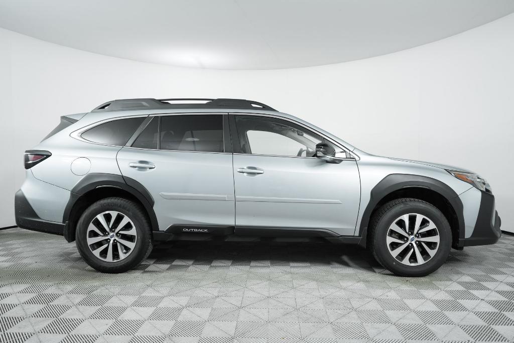 used 2023 Subaru Outback car, priced at $25,250