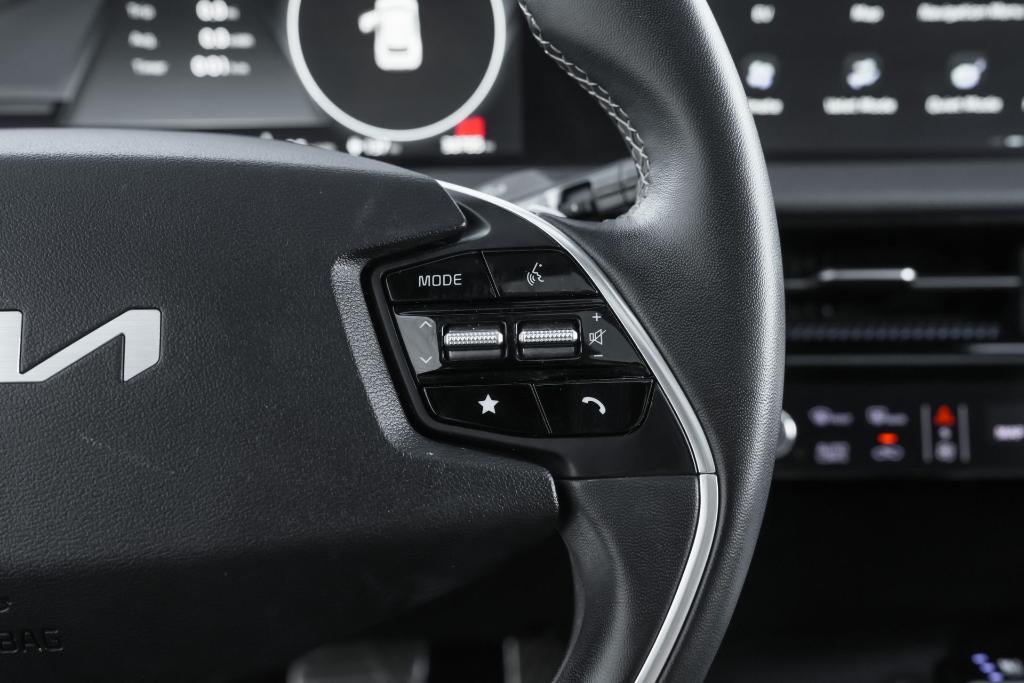 used 2023 Kia EV6 car, priced at $24,972