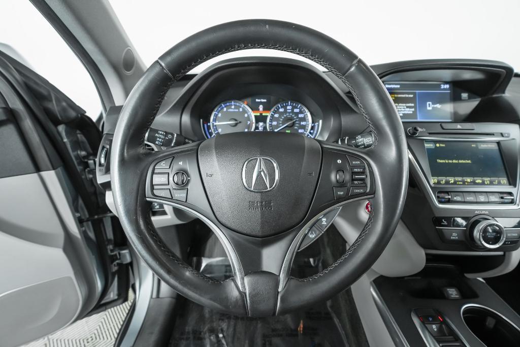 used 2018 Acura MDX car, priced at $18,156