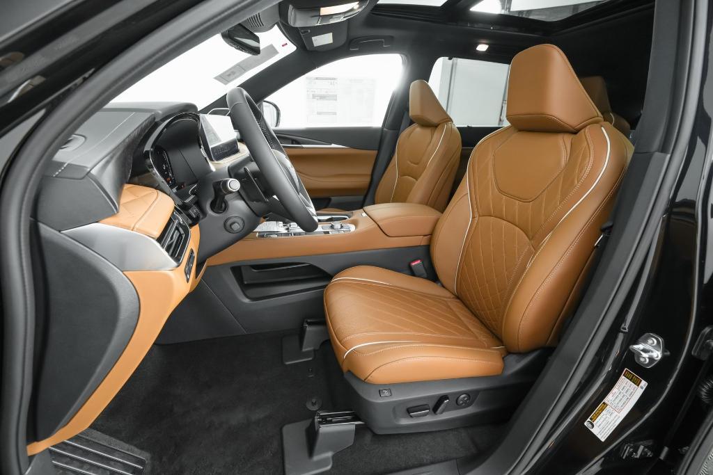 new 2025 INFINITI QX60 car, priced at $68,050