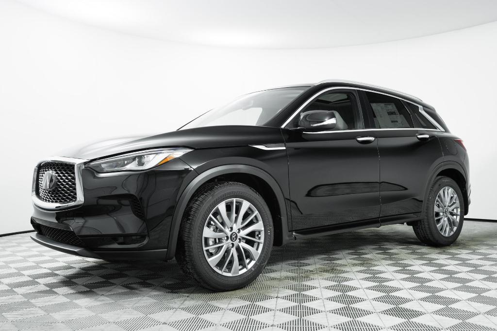 new 2025 INFINITI QX50 car, priced at $45,370