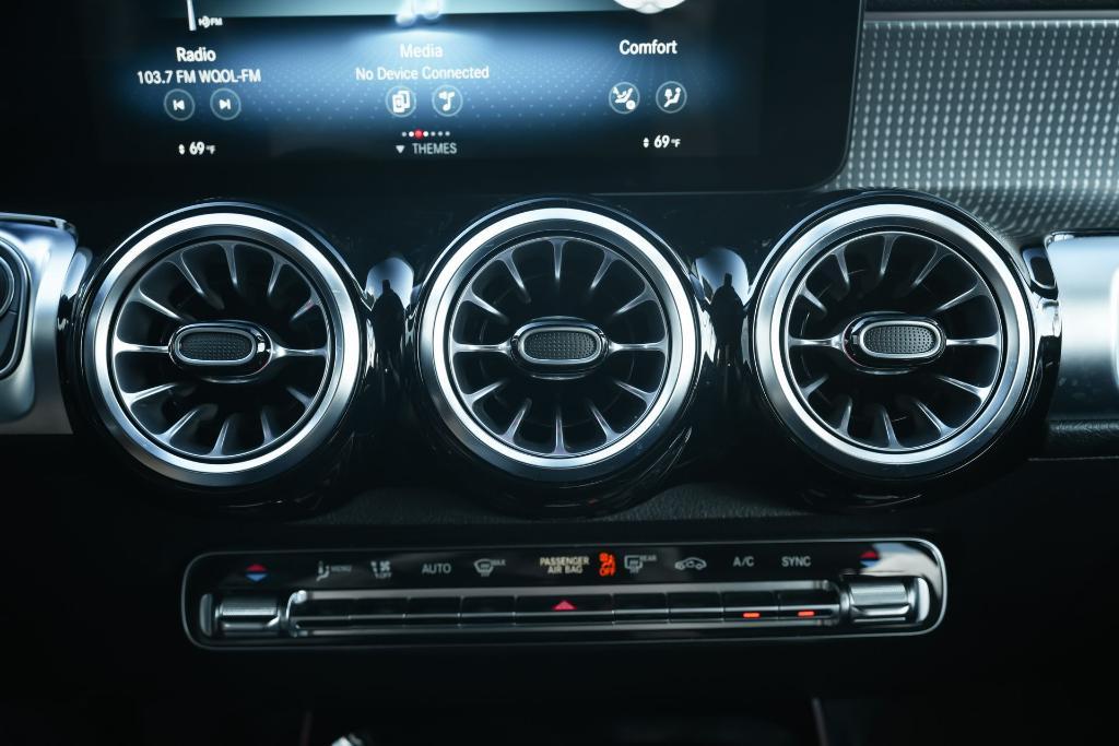 used 2023 Mercedes-Benz GLB 250 car, priced at $29,315