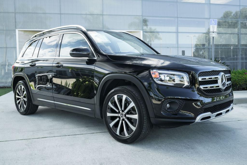 used 2023 Mercedes-Benz GLB 250 car, priced at $29,315