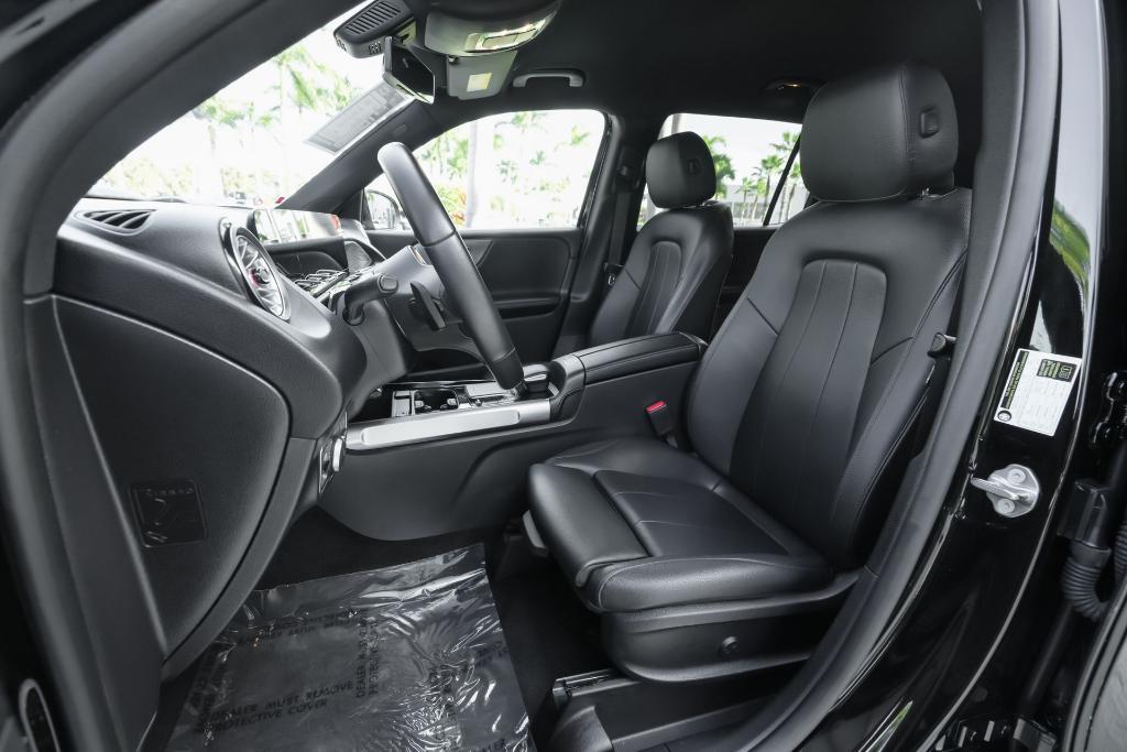 used 2023 Mercedes-Benz GLB 250 car, priced at $29,315