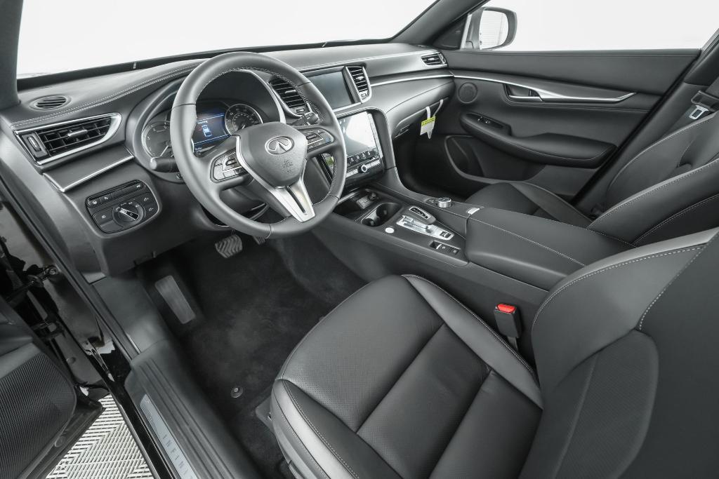 new 2025 INFINITI QX55 car, priced at $51,585