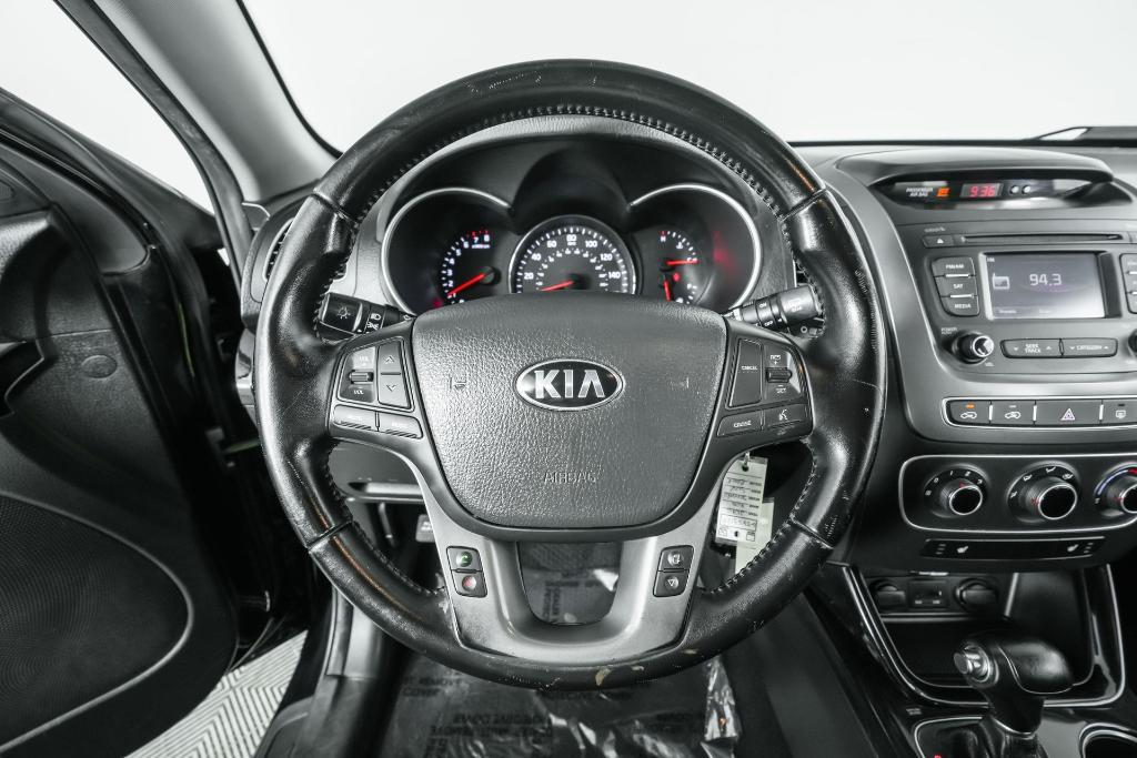 used 2015 Kia Sorento car, priced at $8,999