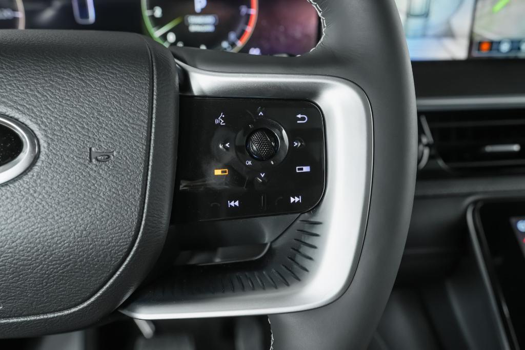 new 2025 INFINITI QX80 car, priced at $82,240