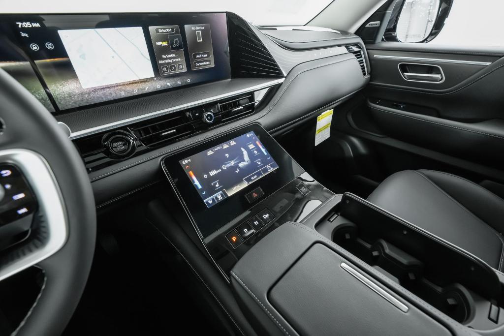 new 2025 INFINITI QX80 car, priced at $82,240