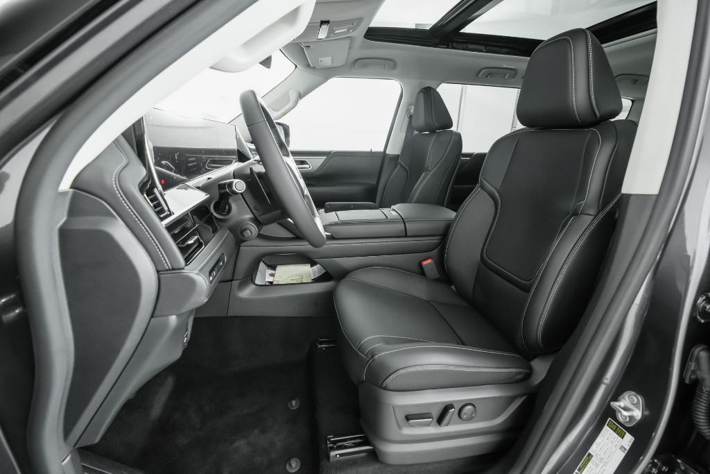 new 2025 INFINITI QX80 car, priced at $82,240