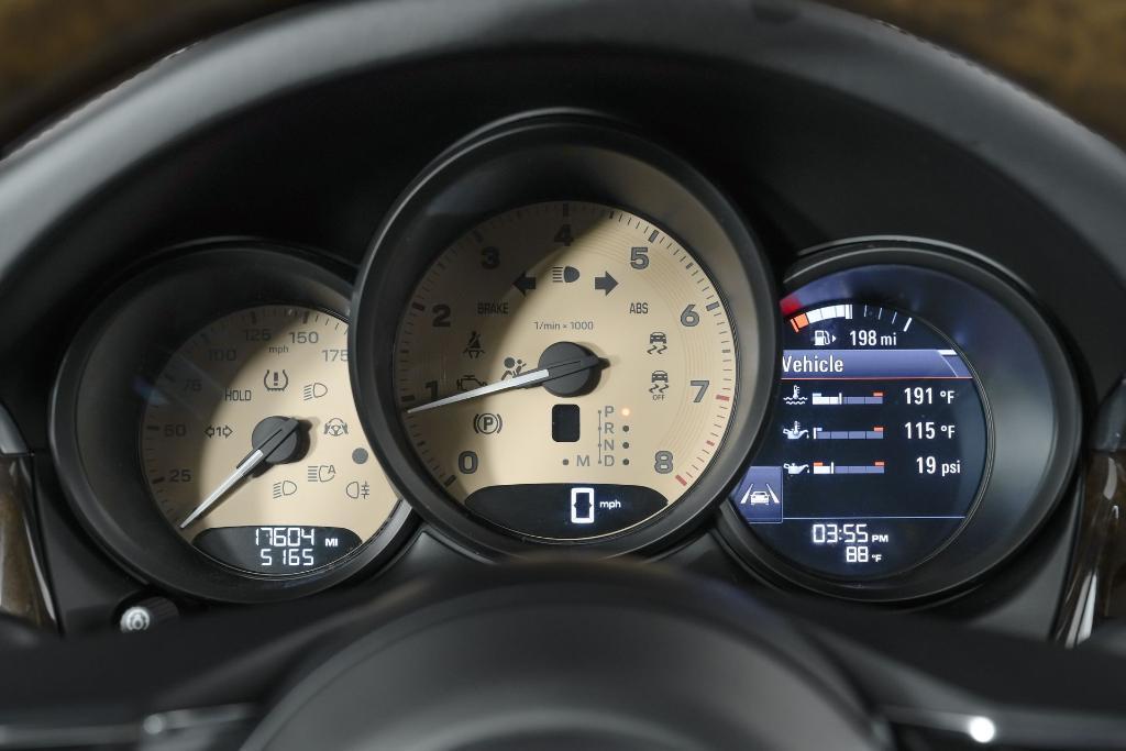 used 2024 Porsche Macan car, priced at $67,623