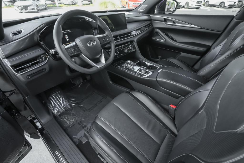 used 2025 INFINITI QX60 car, priced at $45,618