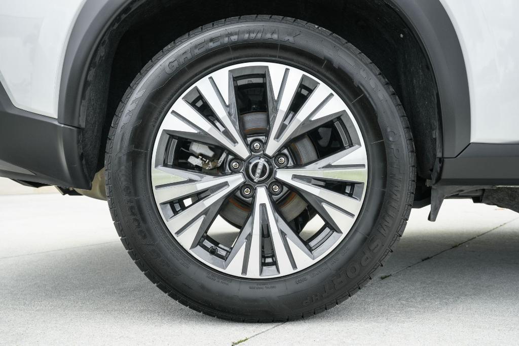 used 2023 Nissan Rogue car, priced at $18,000