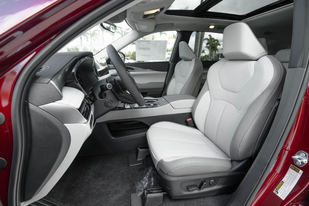 new 2026 INFINITI QX60 car, priced at $57,907