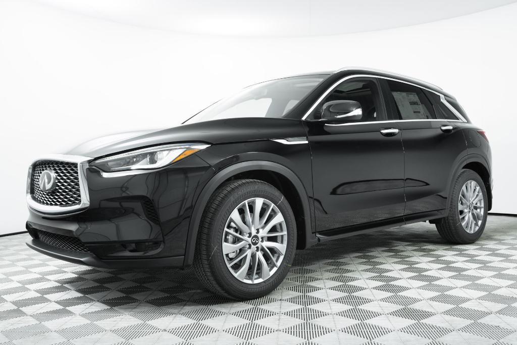 new 2025 INFINITI QX50 car, priced at $45,370