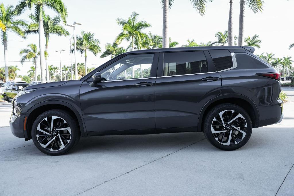 used 2024 Mitsubishi Outlander car, priced at $22,248