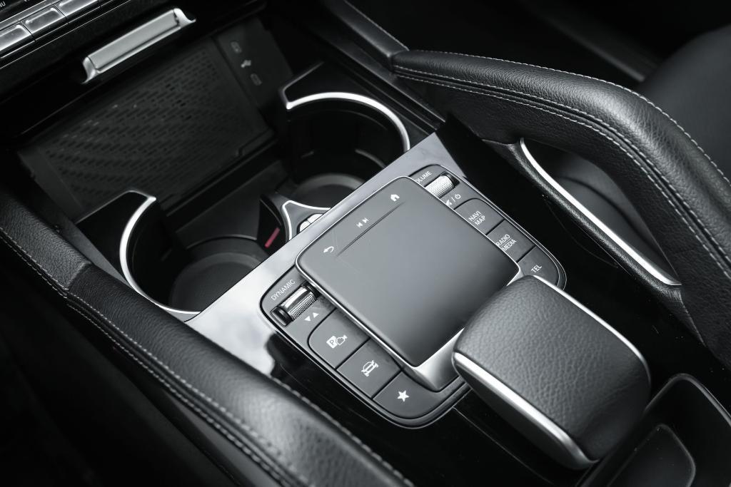 used 2024 Mercedes-Benz GLE 450 Plug-In Hybrid car, priced at $52,016