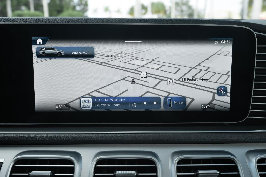 used 2024 Mercedes-Benz GLE 450 Plug-In Hybrid car, priced at $52,016