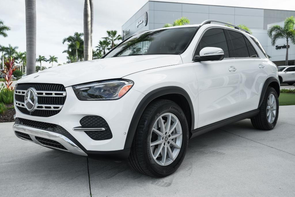 used 2024 Mercedes-Benz GLE 450 Plug-In Hybrid car, priced at $52,016