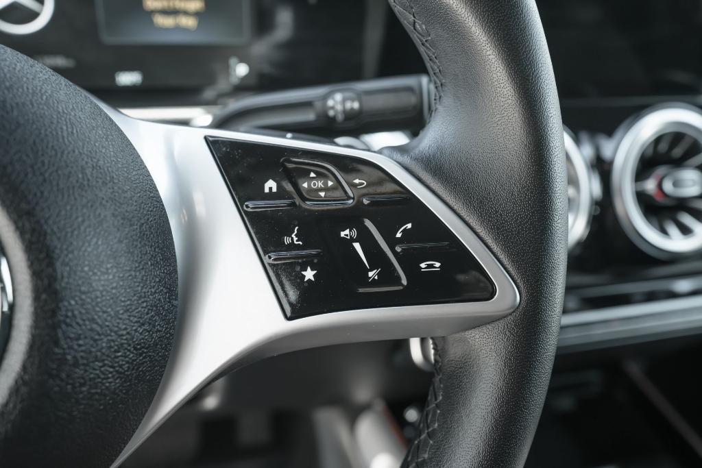 used 2025 Mercedes-Benz GLB 250 car, priced at $37,918