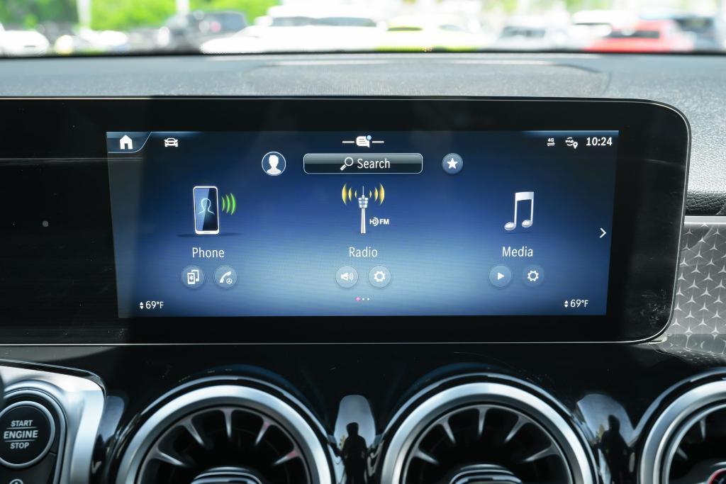 used 2025 Mercedes-Benz GLB 250 car, priced at $37,918