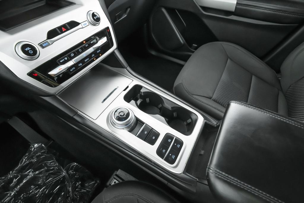 used 2022 Ford Explorer car, priced at $27,650
